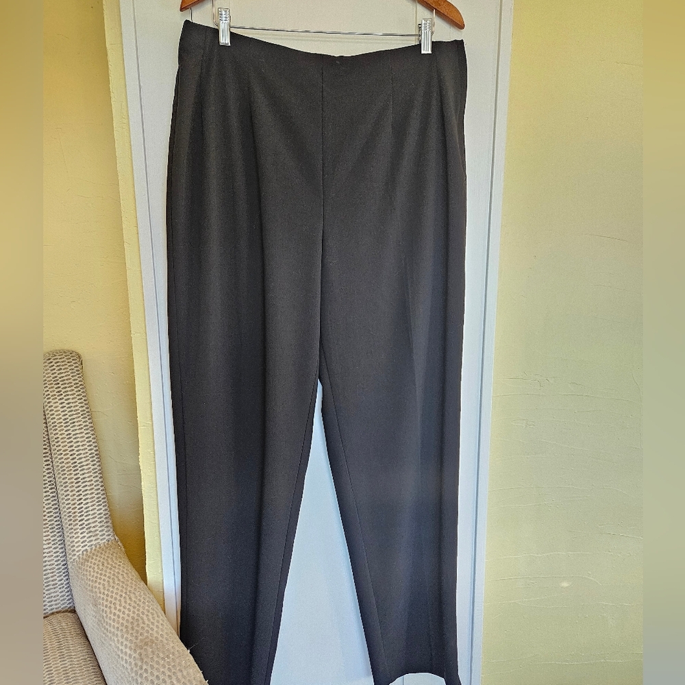 Black Avenue Side Zip Original Fit Slim Leg Pants Size 16 Tall
